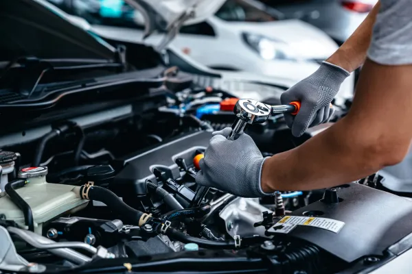 Automotive service parts delivery for repair and delivery networks